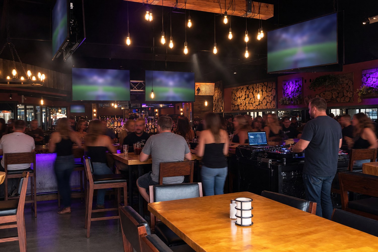 Illustration of a DJ night at The Town Tavern Green