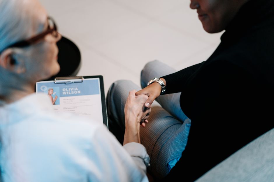 Professional services | Getlinkedup Envíe su Currículum — Get Linked Up Staffing team professional environment blog article header