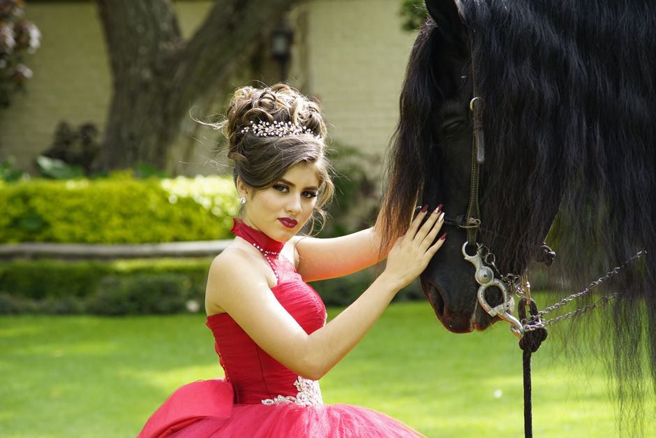 prom-with-premier-private-rides