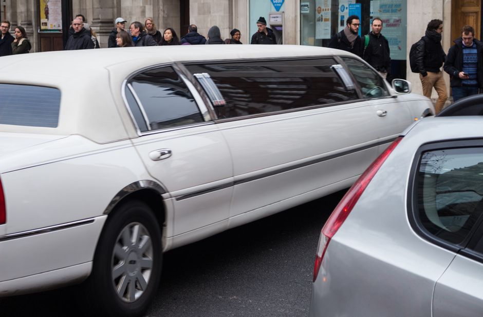 limo-service-and-private-transportation-to-southern-exchange-ballrooms