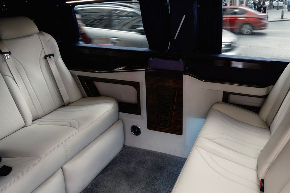 Sightseeing Limousine Service in Acworth